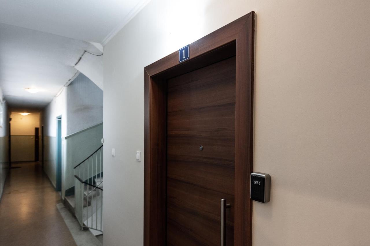 Skg Premium Studios Thessaloníki Exteriör bild