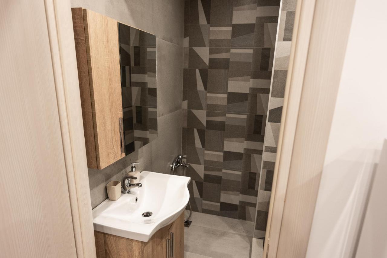 Skg Premium Studios Thessaloníki Exteriör bild
